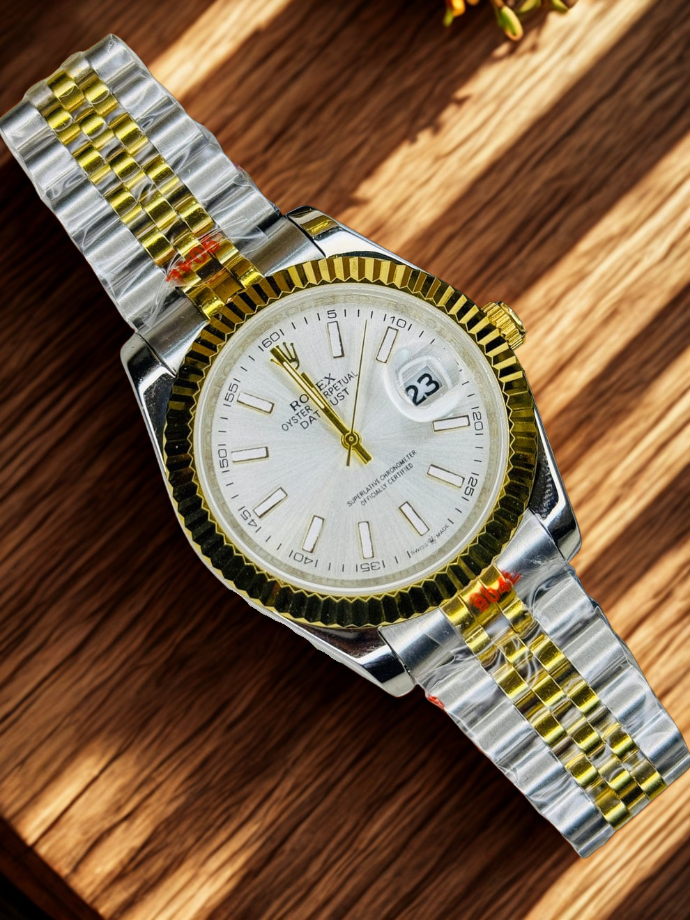 Rolex - DateJust - A White Dial Silver Gold Luxury Collection Watch