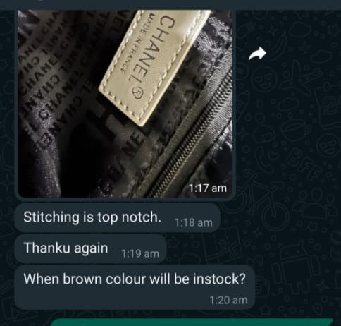 WhatsApp customer review screenshot