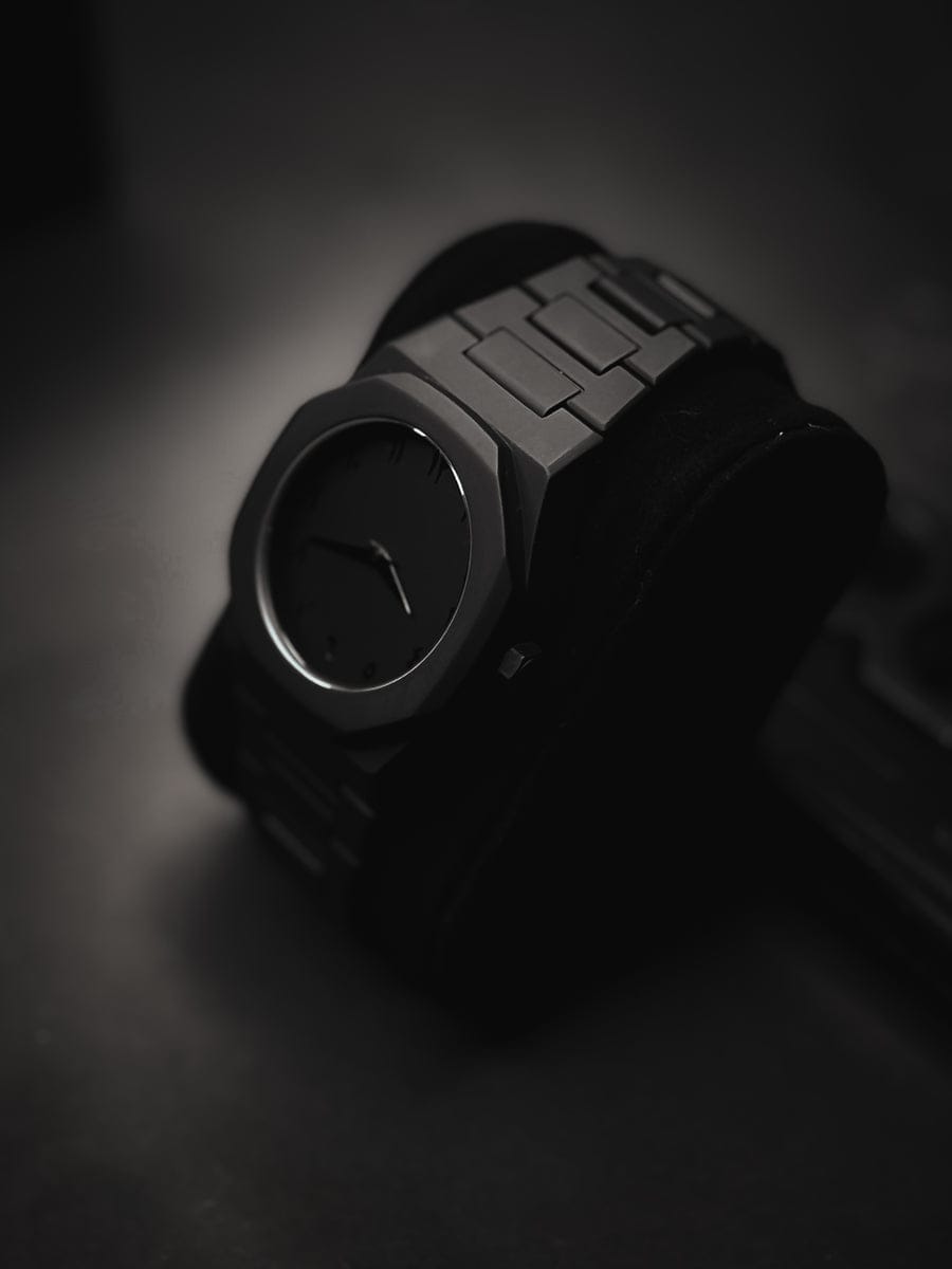 BLACK ARABIC WATCH