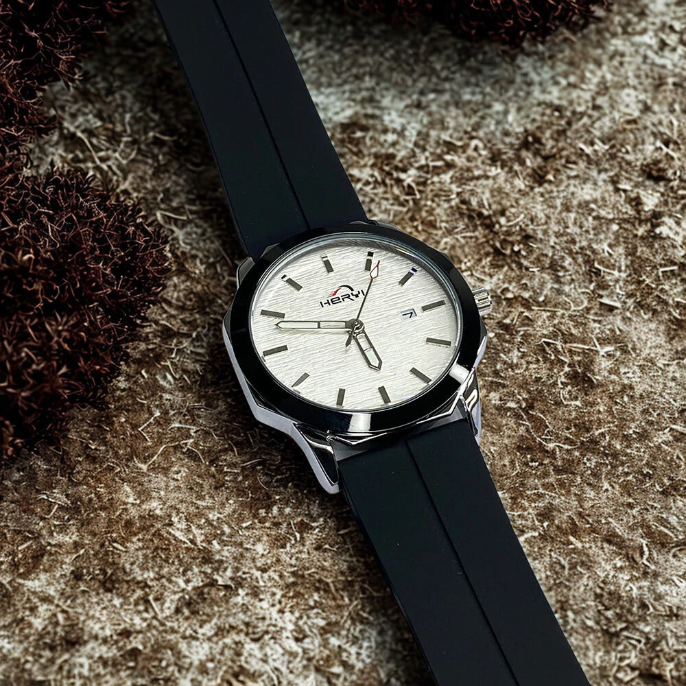 HERYI- Black Dial With Black Magnetic Strap