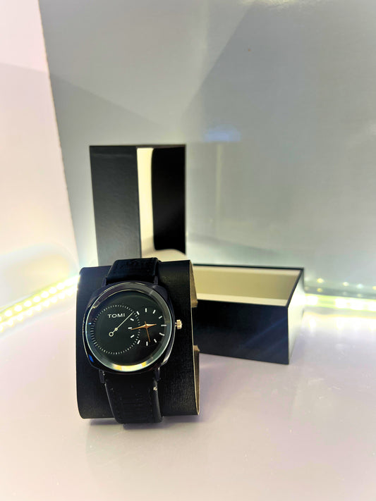 TOMI-Black Stunning Dial with Leather Strap in Black