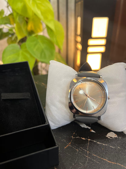 TOMI-Stunning Shining Silver Dial With Grey Dial