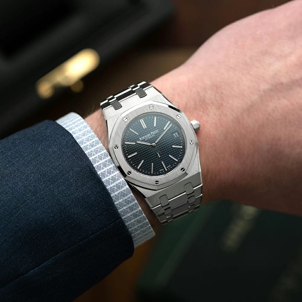 AUDEMARS PIGUET-Luxury Stain Less Steel Watch