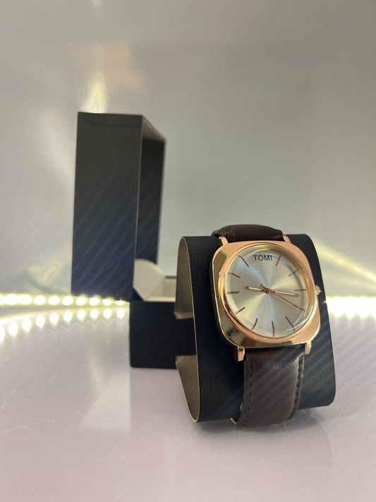TOMI-Stunning Brass Dial With Leather in Brown
