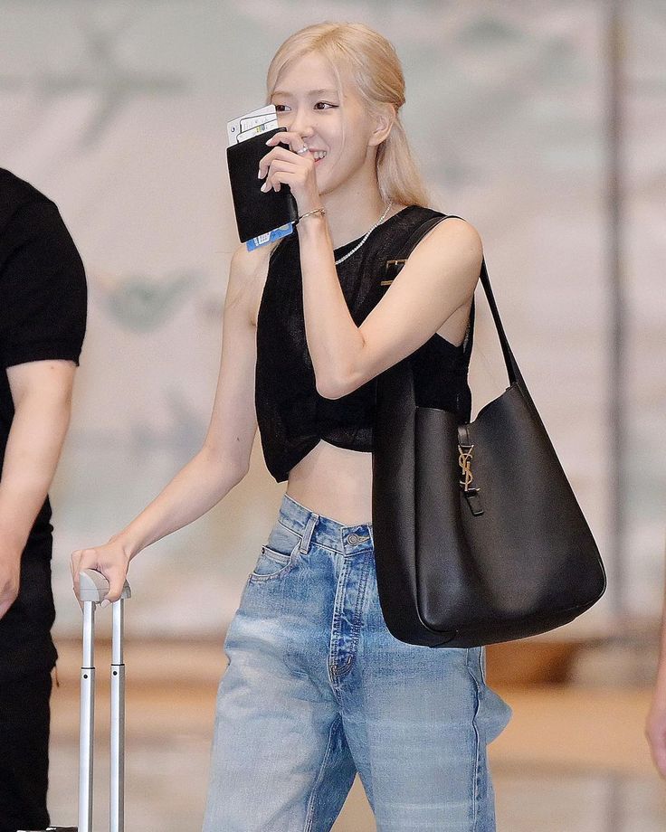 YSL Saint Laurent LE 37 Shopper – Women Bag (Premium Quality) (Black)