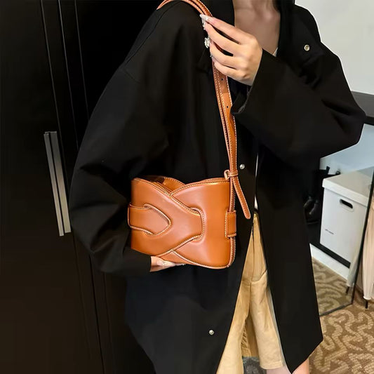 POLENE Nodde – Women Bag (Interlaced Leather Design) (Brown)