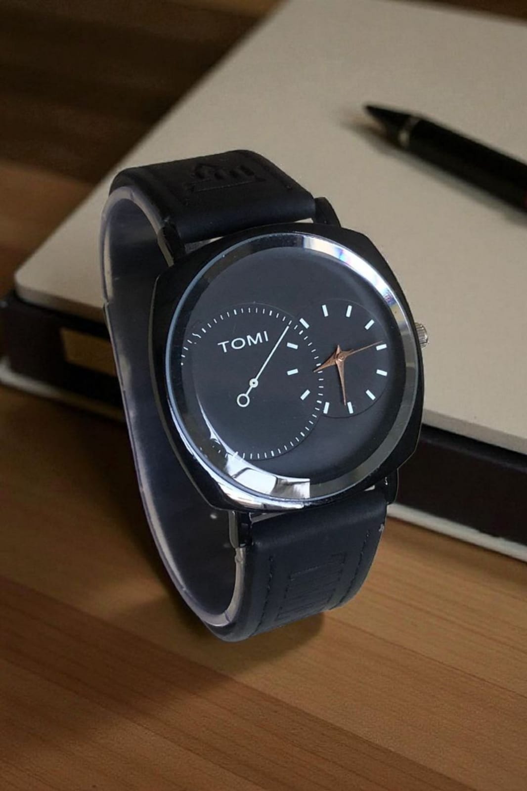 TOMI- T76 Black Dial With Luxury Stunning Leather Strap